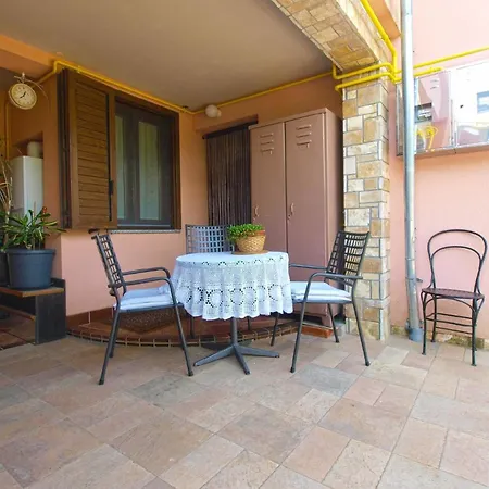 Fuer 5 Personen Ca 70 Qm In Vodnjan, Istrien Istrische Riviera Apartment *